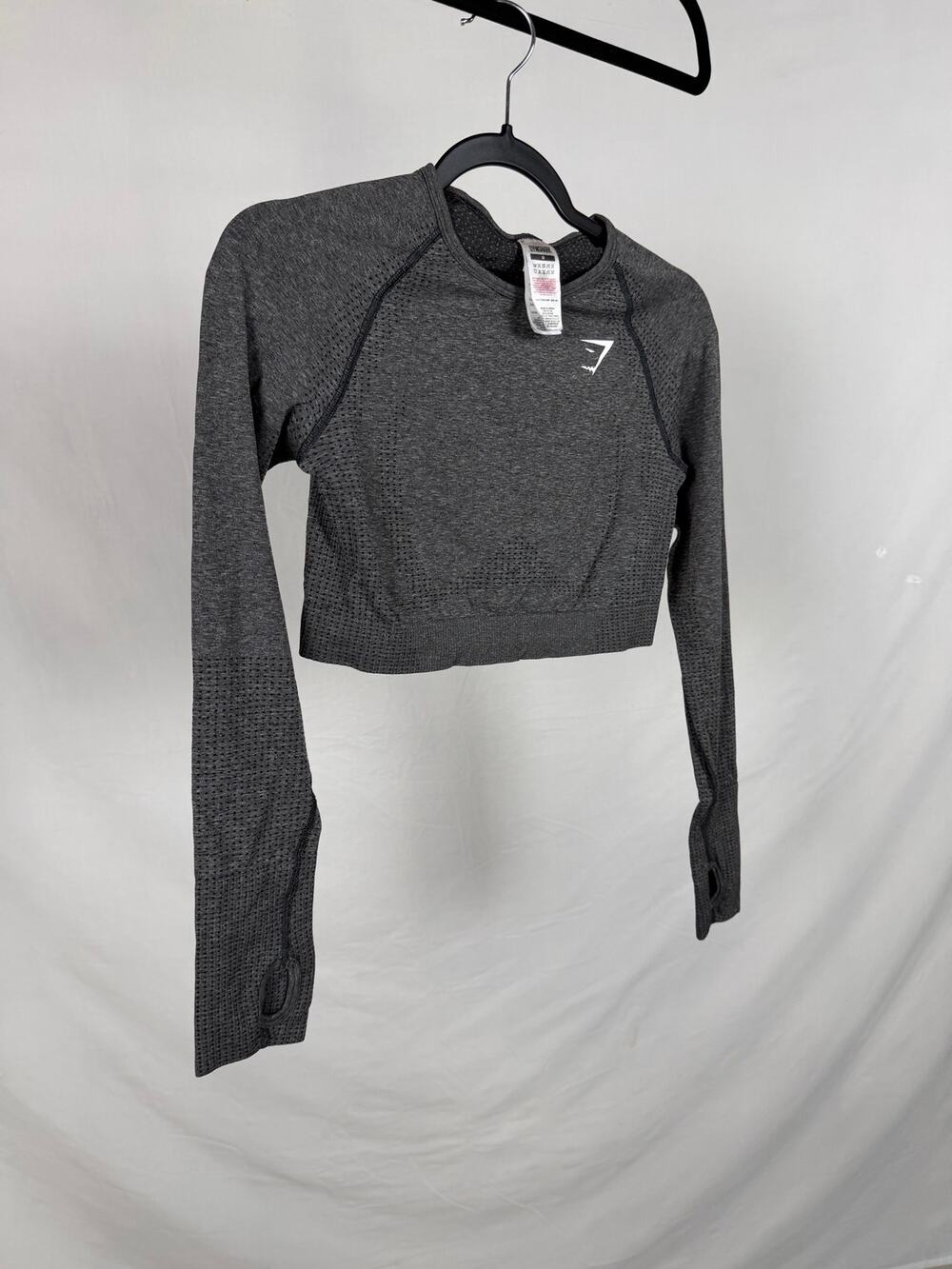 Gymshark Charcoal Gray Vital Seamless Long Sleeve Crop Top Thumbholes Size M